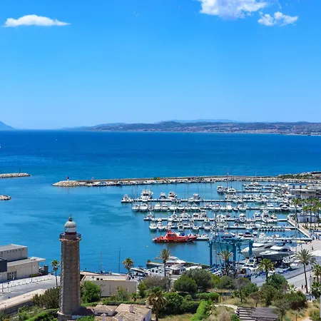 Pia's Sea Dream By Interhome