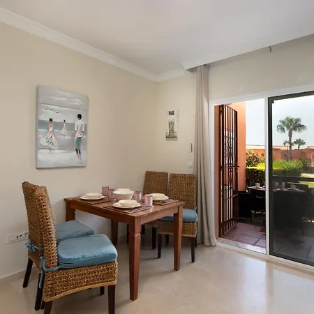 Pia's Sea Dream By Interhome Apartmán