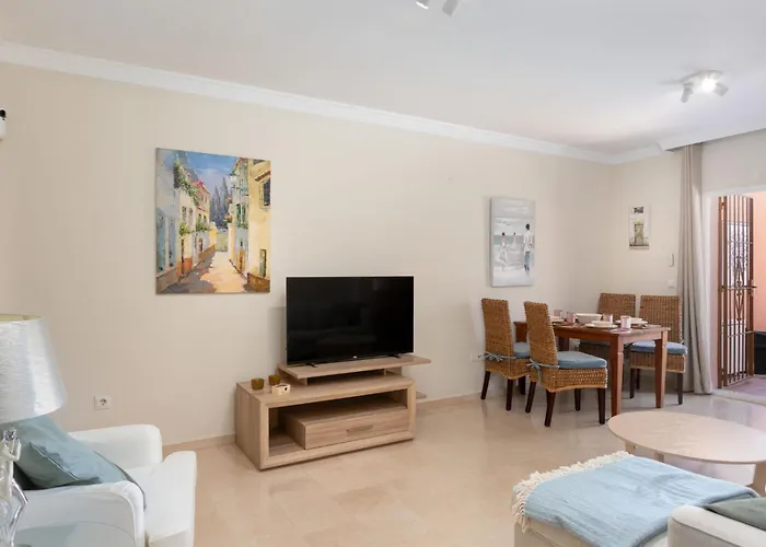 Pia's Sea Dream By Interhome Estepona